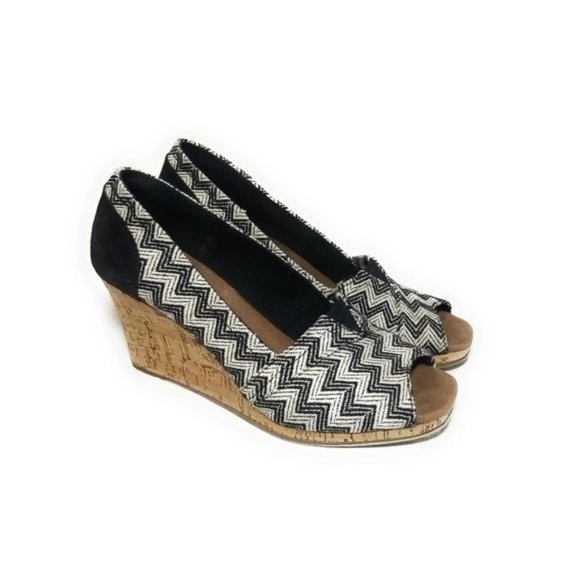 Toms Classic Wedge Espadrille Sandals Cork Heels Black/White Chevron Size 8.5 W - Picture 1 of 8